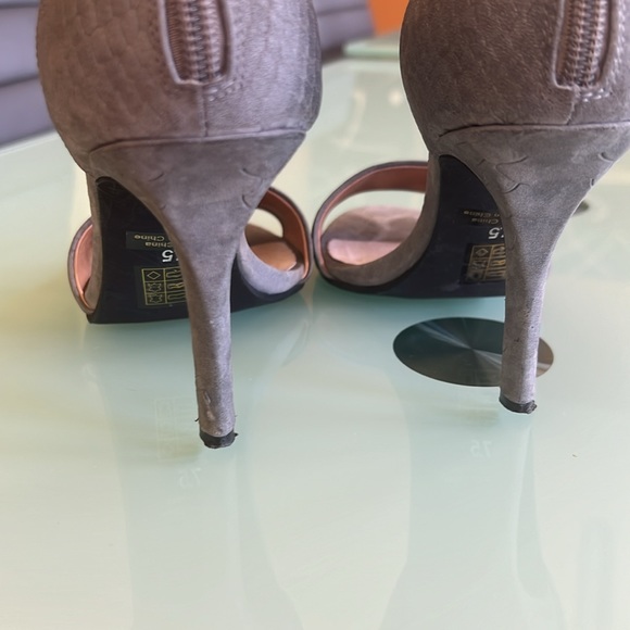 Jeffrey Campbell Gray Snake Heeled Sandal - Picture 4 of 7